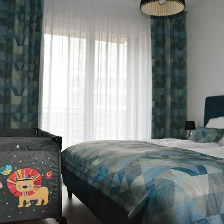 Taban Halifax - Center & Free Parking Nitra