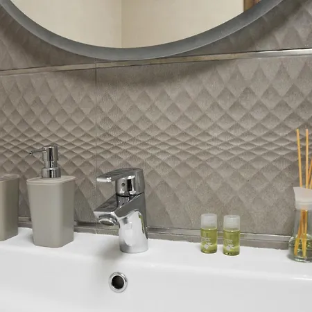 Taban Halifax - Center & Free Parking * Nitra