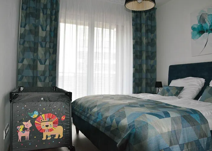 Taban Halifax - Center & Free Parking Nitra