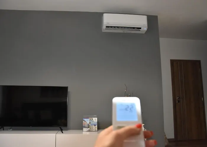 Taban Halifax - Center & Free Parking Appartement Nitra